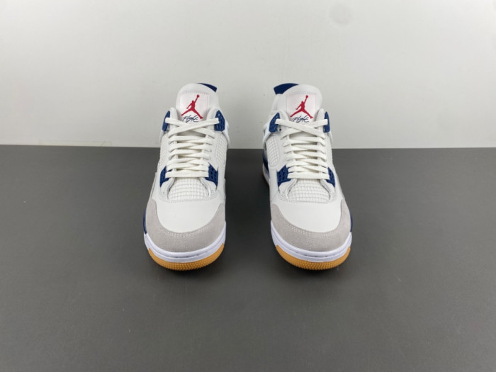 Nike SB x Air Jordan 4 “Navy” 2025 DR5415-100