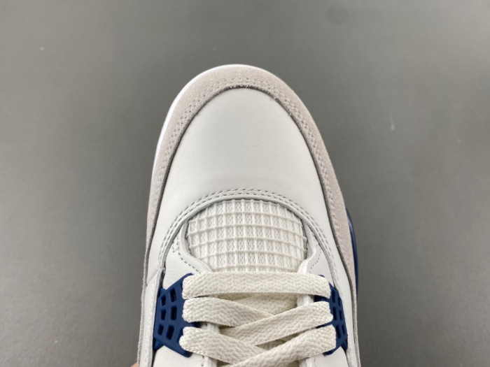 Nike SB x Air Jordan 4 “Navy” 2025 DR5415-100